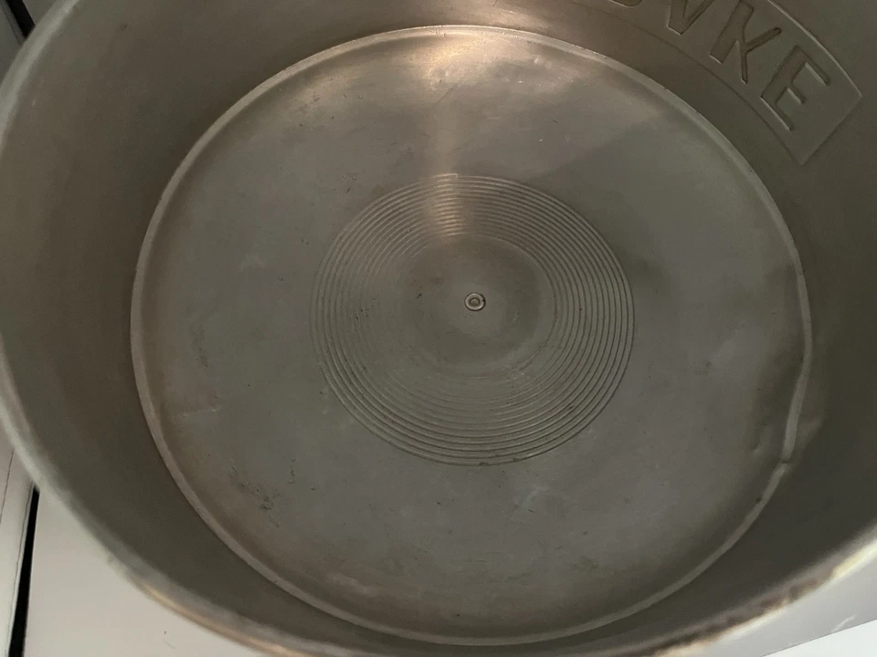 Topper pastel aluminio vintage años 50 que dice en letras en relieve “PASTEL” Foto 3 de 4