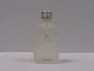 CK One by Calvin Klein For Unisex 0.5 oz Eau de Toilette Pour Splash Brand New