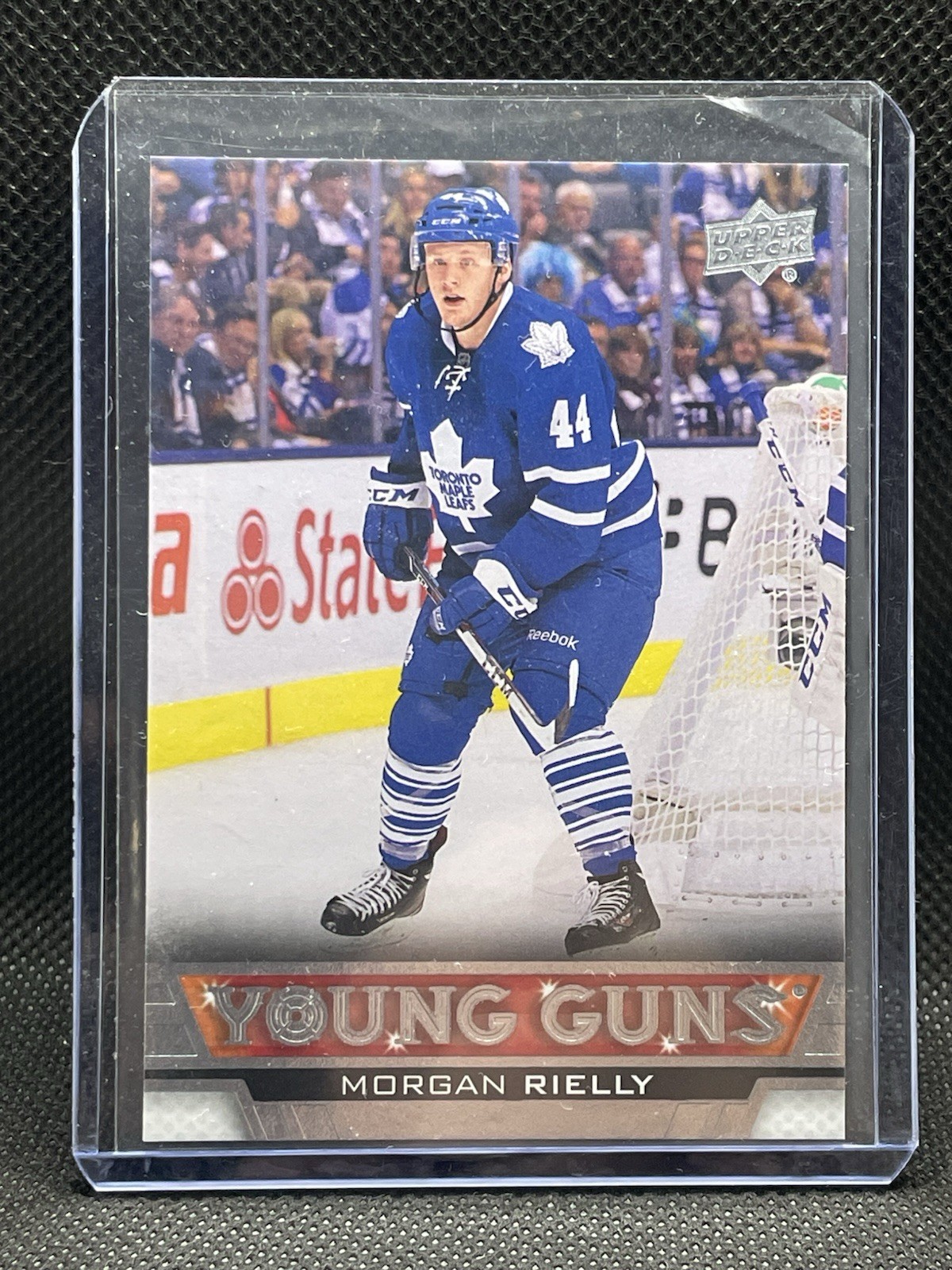 2013-14 Upper Deck #218 Morgan Rielly Young Guns Rookie RC Toronto Maple Leafs!!