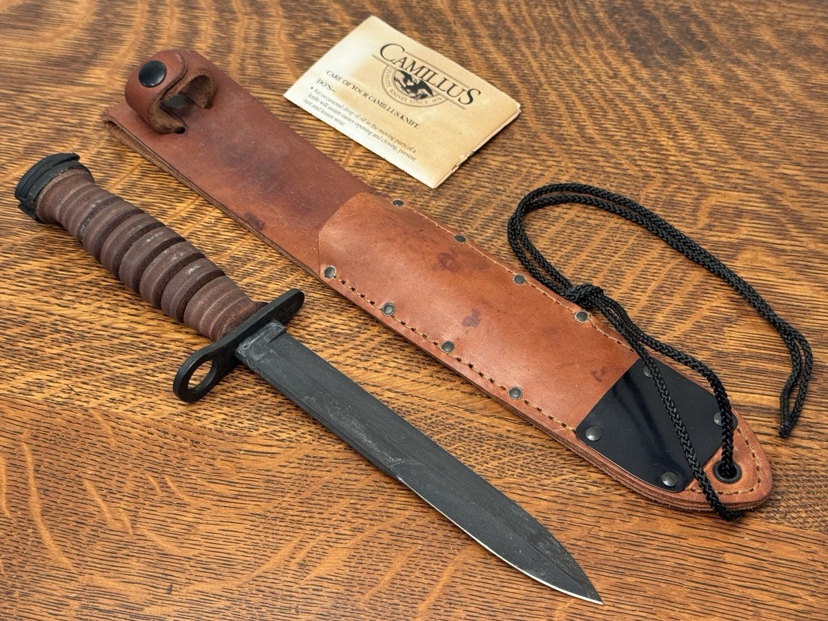 MINT US-M4 Camillus Bayonet Knife + Leather Sheath USA M1 Carbine