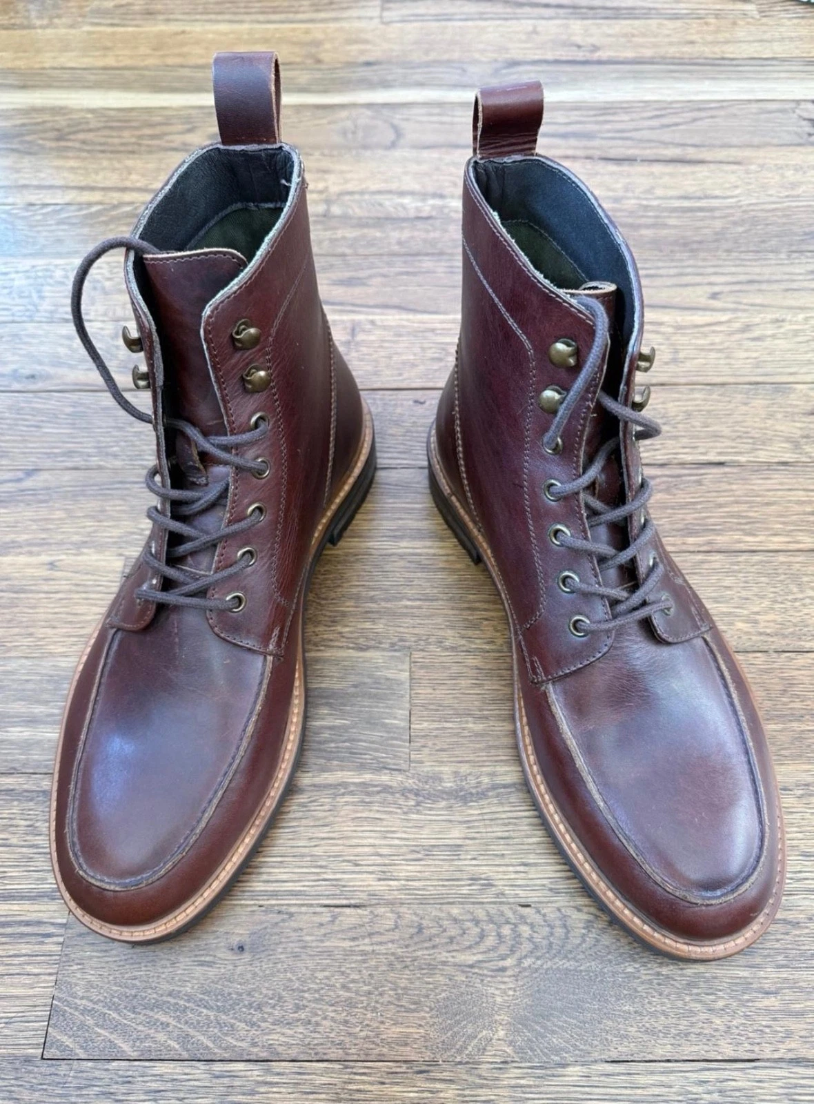 NEW Express Brown Genuine Leather Hiker Boot Size 8