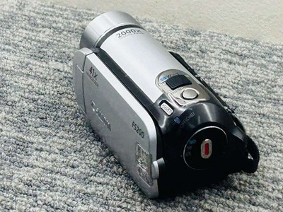 Canon FS200 Digital Camcorder 41x Advanced Zoom SD Card Slot
