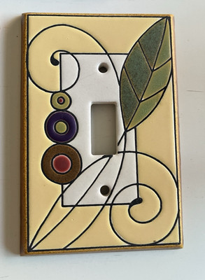 All Fired Up Canada Leaf Spiral Single Switchplate Ceramic AG305 Yellow Green