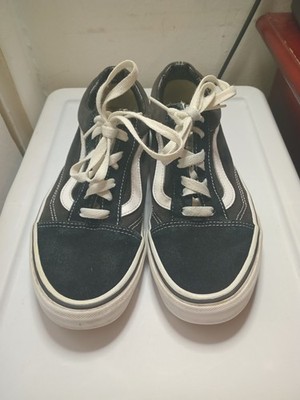 Vans Off The Wall Shoes Size 6 Men And 7.5 Women Black And White