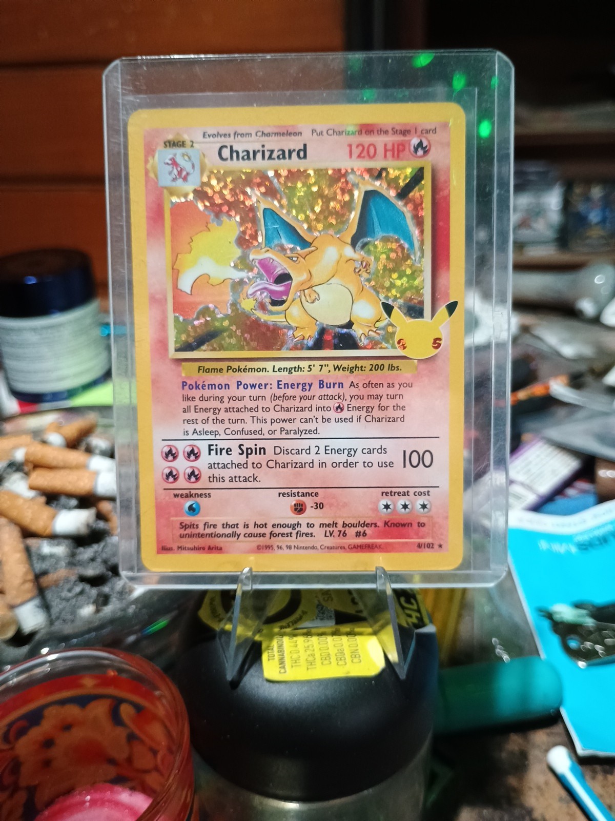 Pokémon TCG Charizard 4/102 Celebrations Classic Collection Holo Rare NM