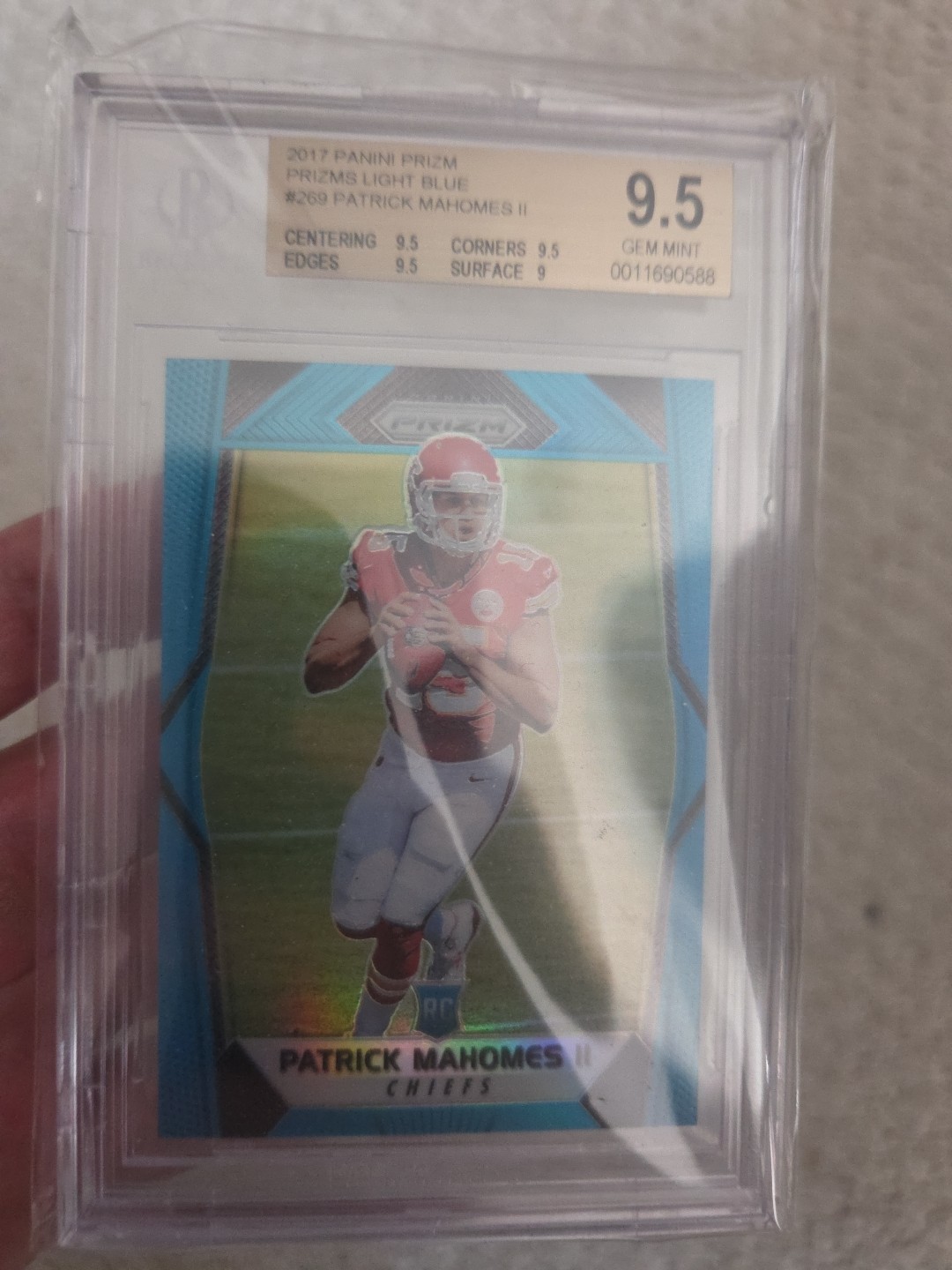 2017 Panini Prizm Patrick Mahomes II Light Blue Prizm /199 BGS 9.5 GEM Rookie RC