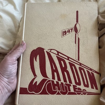 Sioux City Iowa Central High School Yearbook 1947 IA Sports Maroon White VTG
