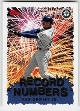 1999 Topps Baseball Cards 11