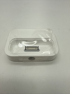 Apple Universal Dock Docking Station, 30 Pin, Model A1153 FREE SHIPPING!!
