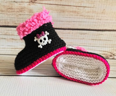 baby girl knitted booties