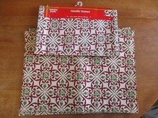New Metallic Table Runner 13 x 68 4 Matching Placemats w/o tag 0108 