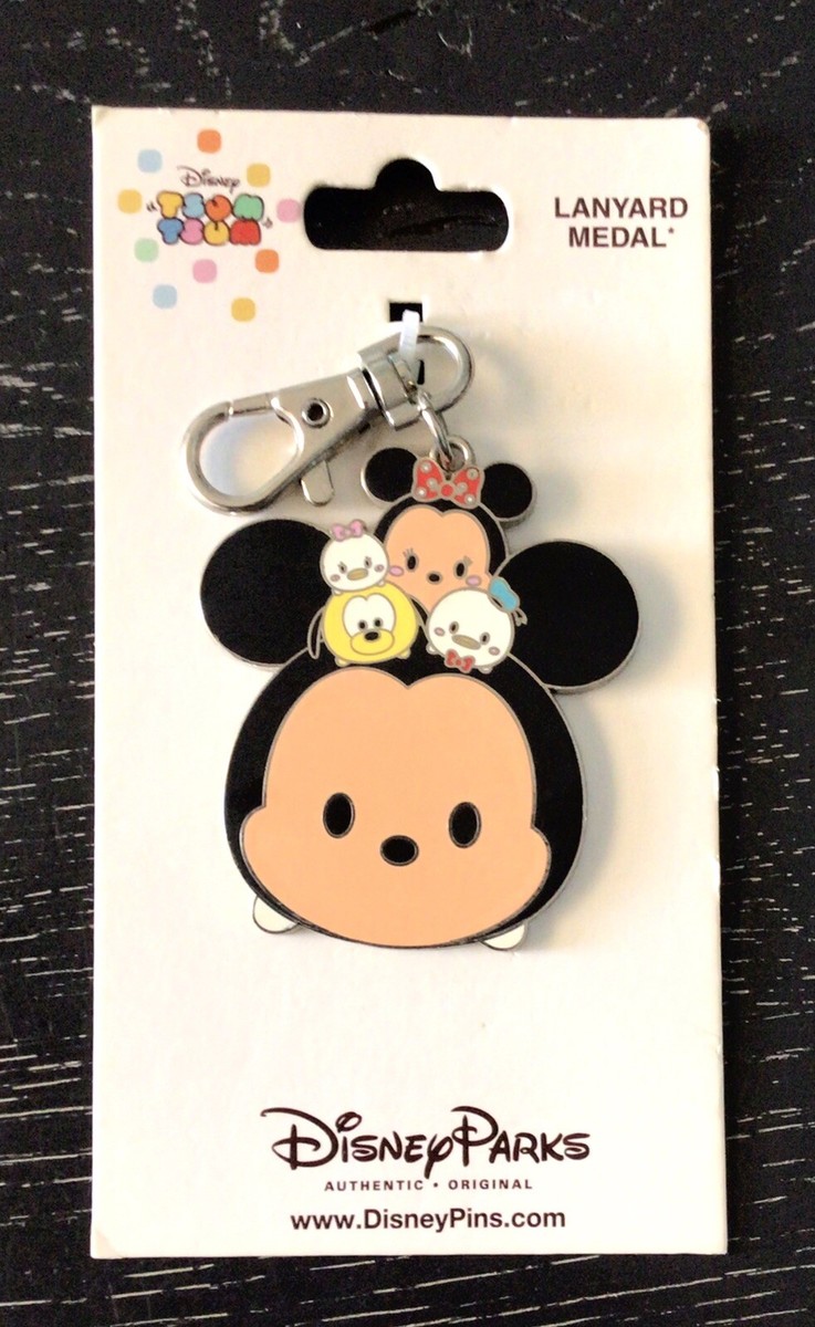 NWT!! Disney Parks Lanyard Medal Mickey Minnie Daisy Donald ''Tsum