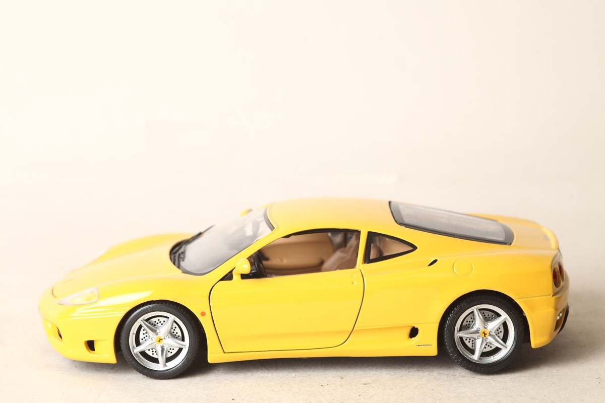 【計8台セット】Burago フェラーリ360 MODENA (1999) 他 1/18 BBR 1999 Ferrari 360 Modena (Rosso Corsa 322 Red) Resin