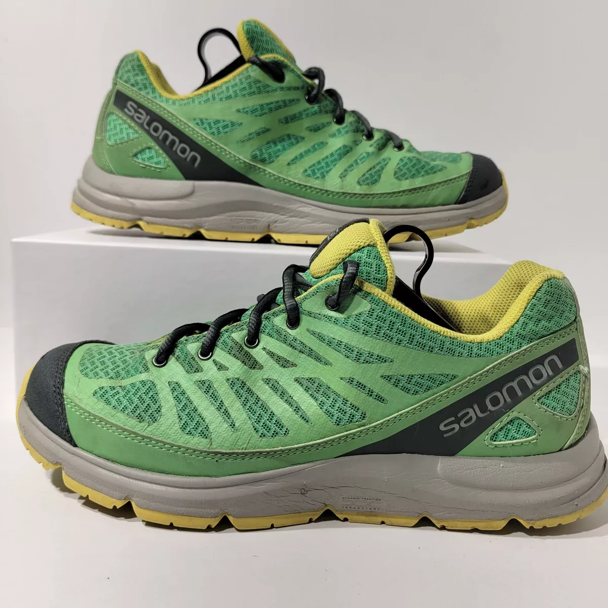 Salomon top synapse shoes