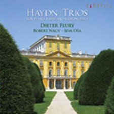 Haydn : Piano triple play / Deter Flue, Love Belt Noge, Jeva Shasha