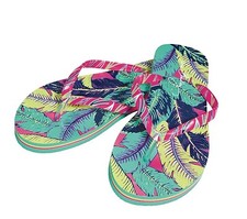 NWT Vera Bradley Flip Flops in Palm Feathers Sandals 12697 309 S 5-6 QQ