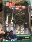 Hasbro G.I. Joe 10th Mountain Division Action Figure Boxed Gun Skis Helmet