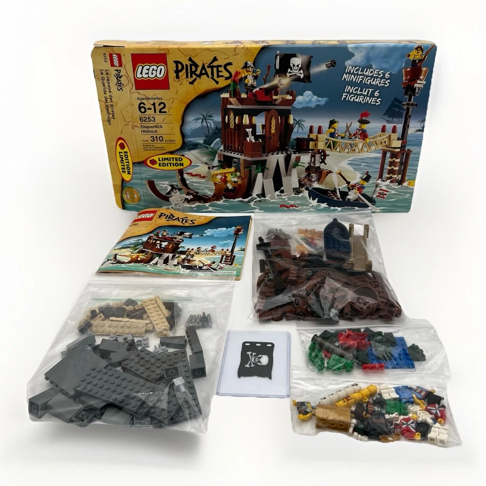 Lego Pirates 6242 Soldiers' Fort 6253 6241 6240 6239 8396 8397 Complete Figures - Image 2 of 4