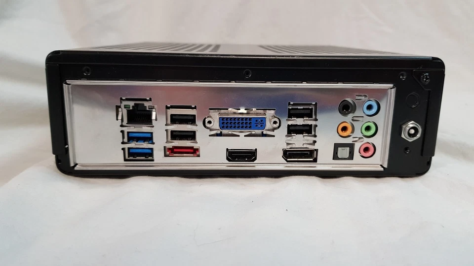 WITHOUT PSU!! Intel DH67CF Intel Core i5-2405S 8GB 120GB SSD, NO OS - Image 4 of 4