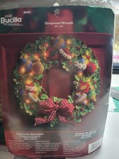 Bucilla WREATH Bow Holly Lighted Felt Sequins Christmas Kit 85453 New Rare