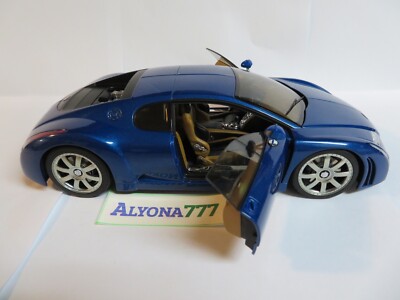 AUTOart 1/18 Bugatti Chiron EB 18.3 Concept Car Blue DIECAST