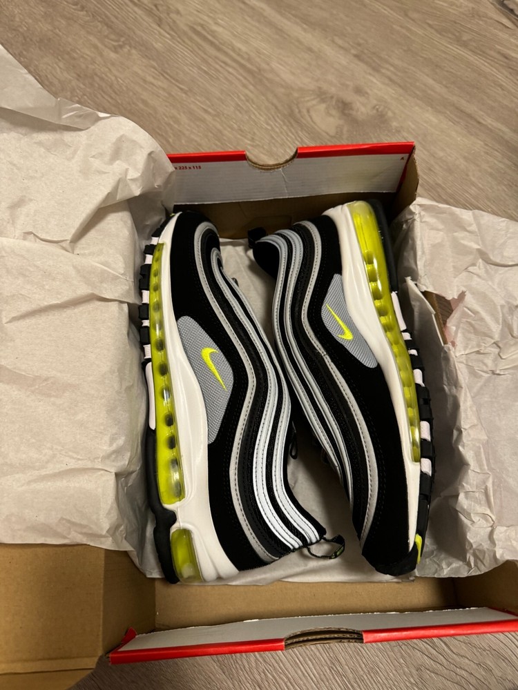 Nike Air Max 97 OG QS Neon in Size 10