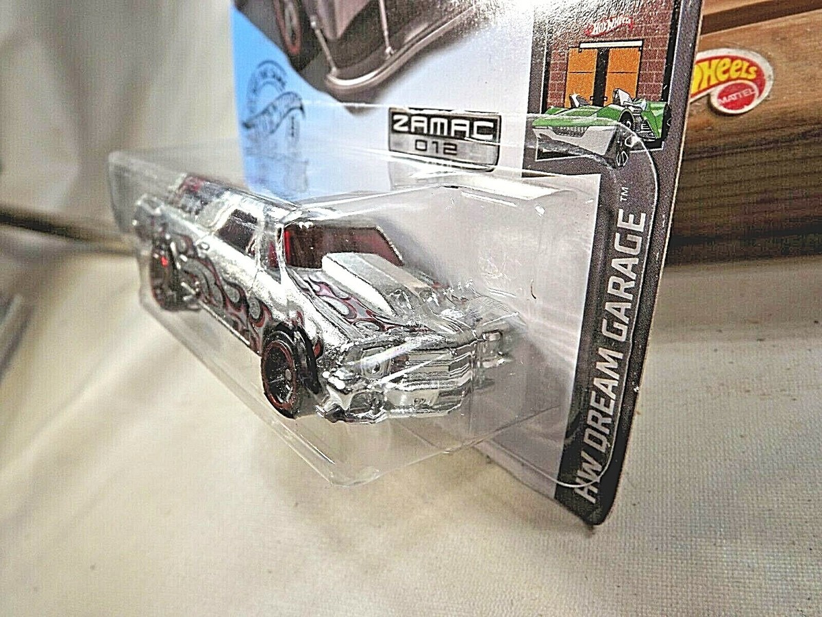 2020 Hot Wheels Walmart #12 Zamac #40 HW Garage da sogno 8/10