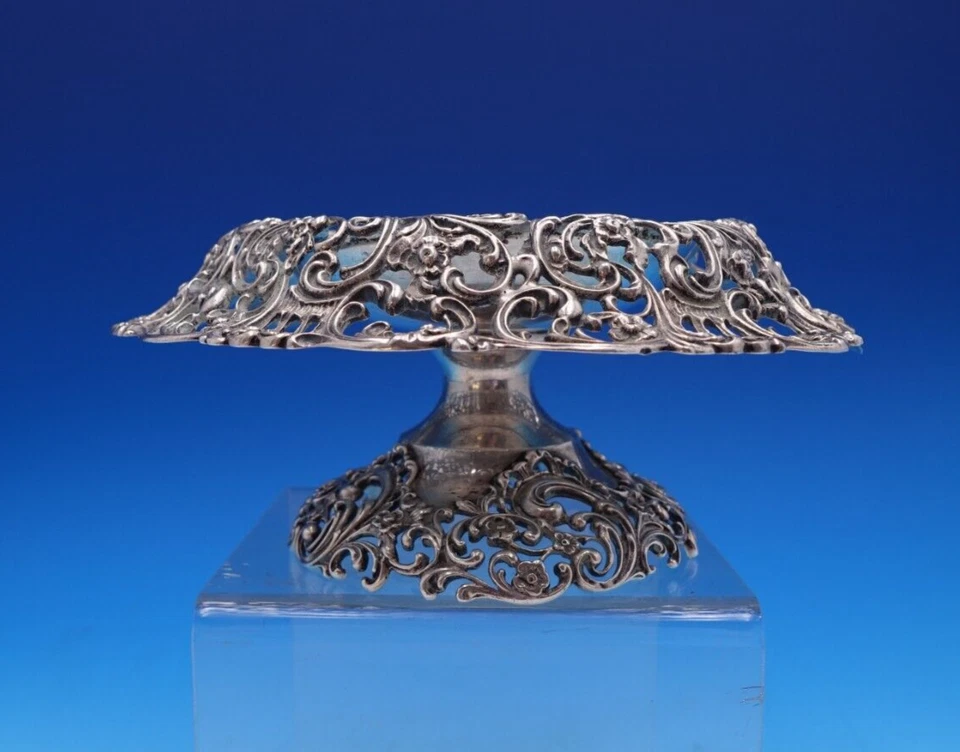 Compota elevada Howard de plata de ley con borde ancho perforado y base (#7783) Foto 2 de 4