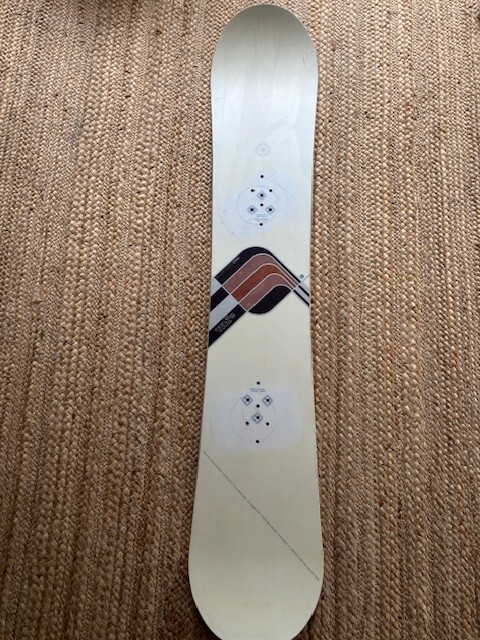 Burton Feelgood ES 150 CM Snowboard Vintage 2006 READ | eBay Burton Feelgood ES 150 CM Snowboard Vintage 2006 READ | eBay
