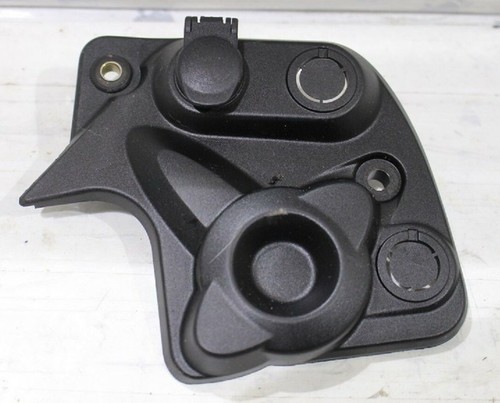 Lichtmaschinendeckel BMW K 1200 GT PLUG SOCKET BRACKET 11147691471