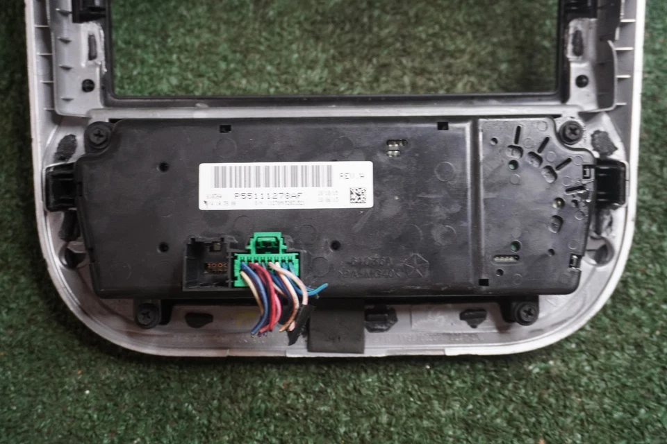 Jeep Patriot 2012 2013 2014 2015 radio bisel panel de control de aire acondicionado OEM 55111278AF Foto 3 de 4