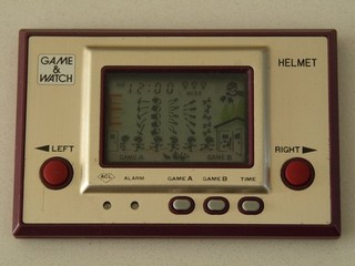 1981 Nintendo HELM Game & Watch ELECTRONIC GAME Handheld LCD Original VINTAGE