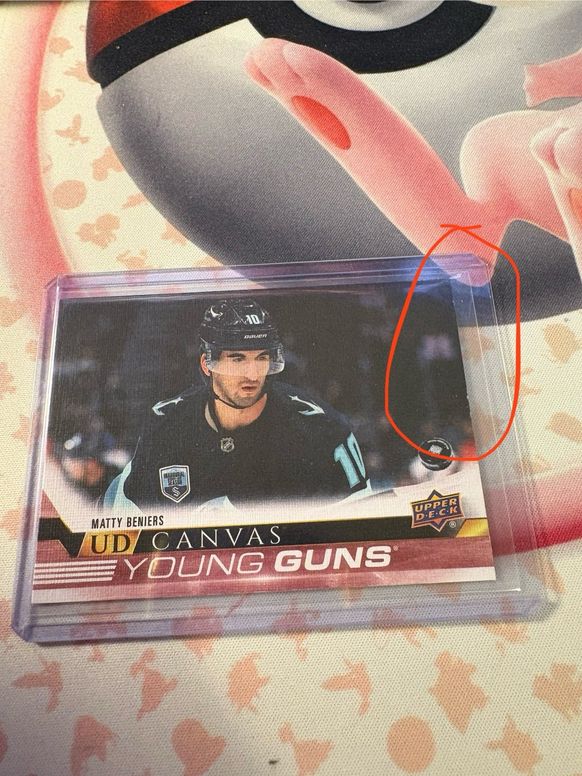 2022-23 Upper Deck Young Guns Canvas Matty Beniers #C100 Rookie *condition*