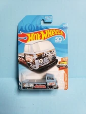 2018 Hot Wheels Volkswagen T2 Pickup Truck #108 Blue HW Hot Trucks 3/10