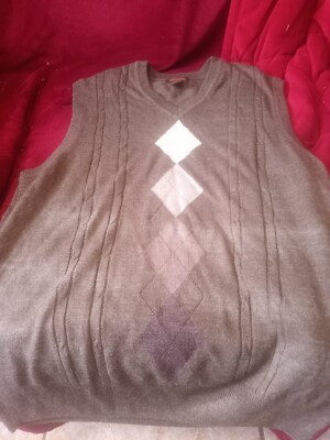 Dokers V Neck Vest Size L