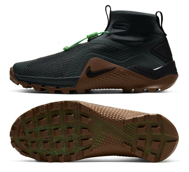 Size 6 - Nike Metcon x SF Seaweed Light 