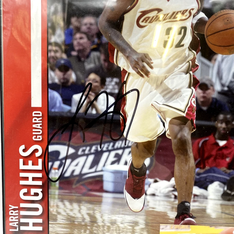 Foto firmada por Larry Hughes Cleveland Cavaliers Foto 2 de 3