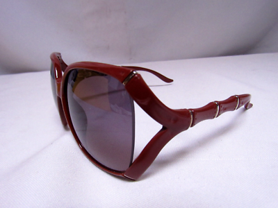 Gucci GG0505S Women display picture 1