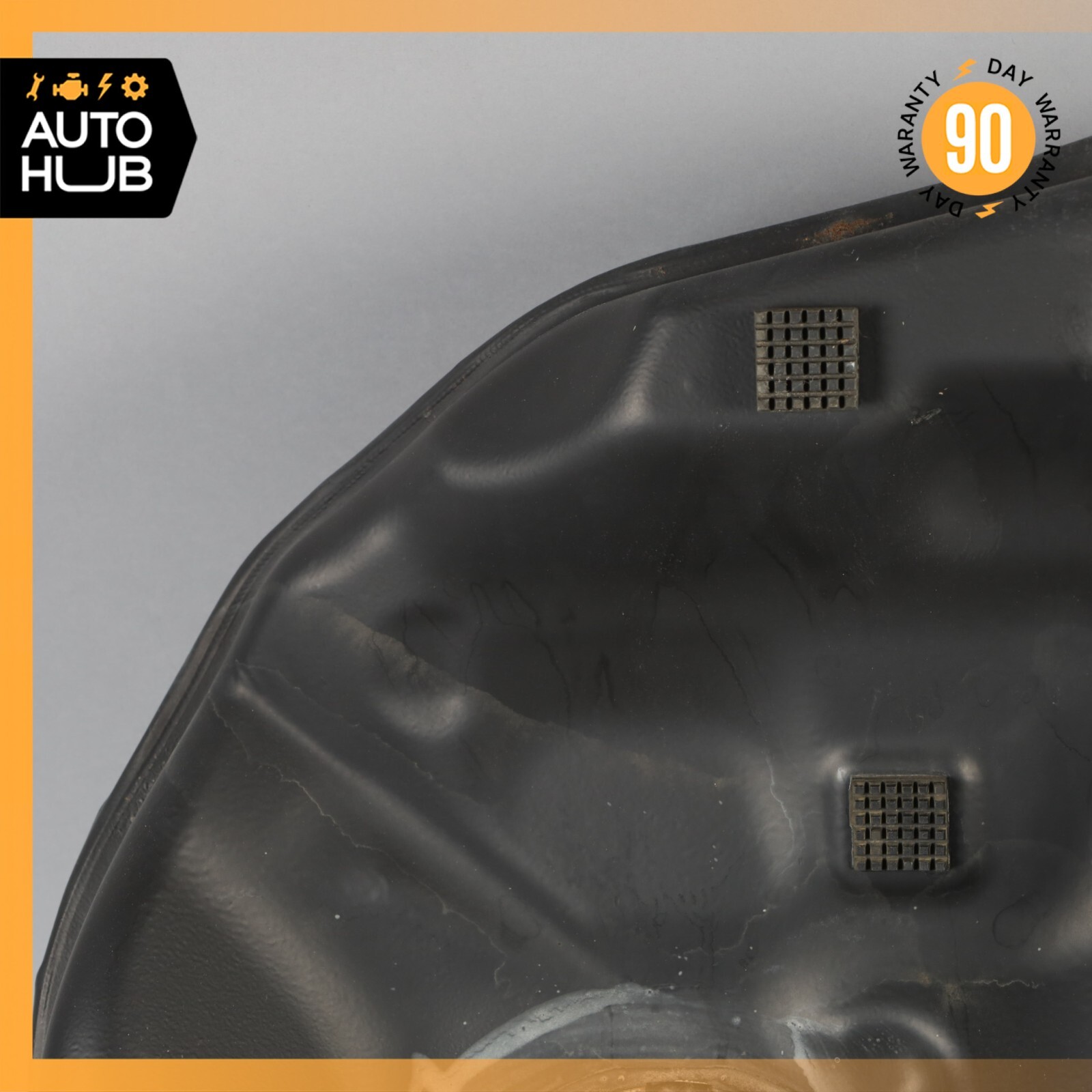 17-20 Maserati Levante Ghibli 3.0L Gas Fuel Tank Reservoir Assembly OEM 44k