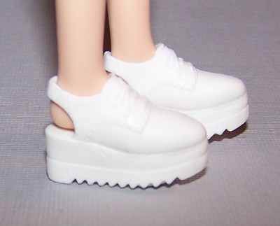 barbie shoes flat feet