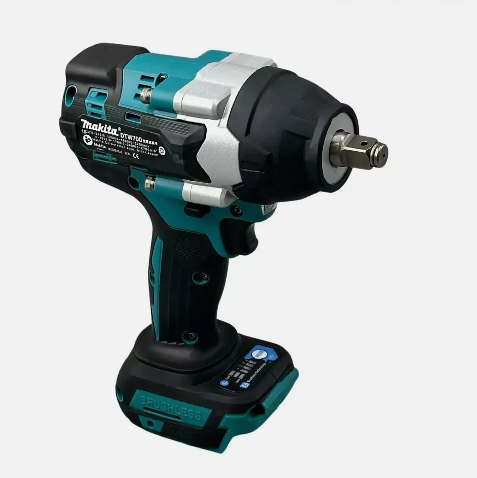 Makita DTW700 18V Li-ion Cordless Brushless 1/2" Mid Torque Impact Wrench - Image 3 of 4