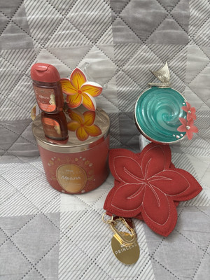 Disney Princess Moana Bath And Body Works Coin Purse & Wallflower