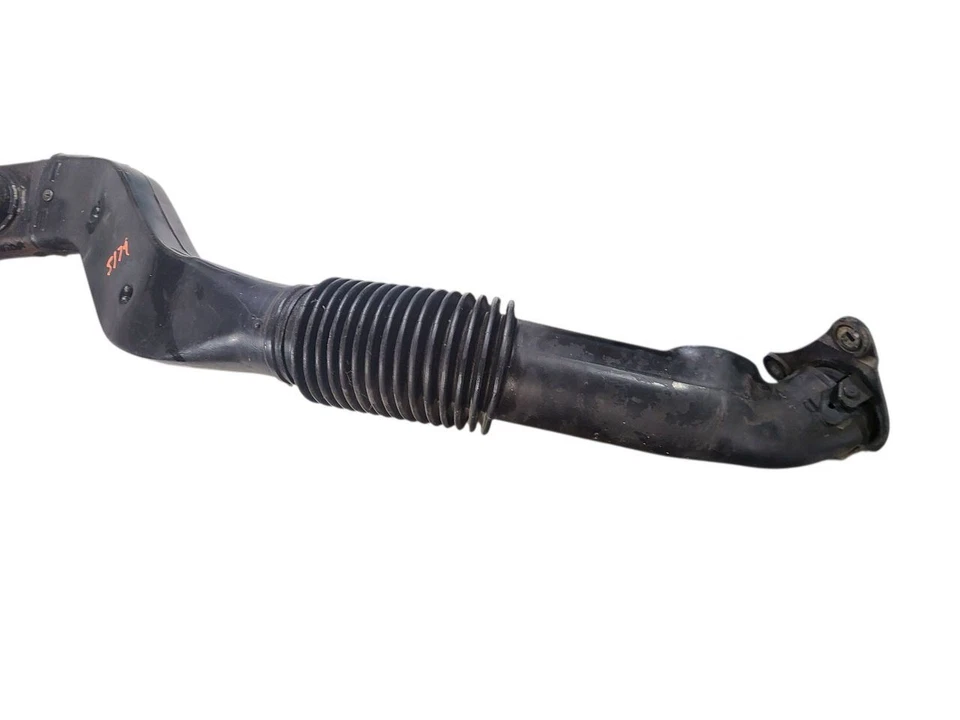 Purificador de aire D21 6 cilindros para camioneta Nissan 86 642009 Foto 2 de 4