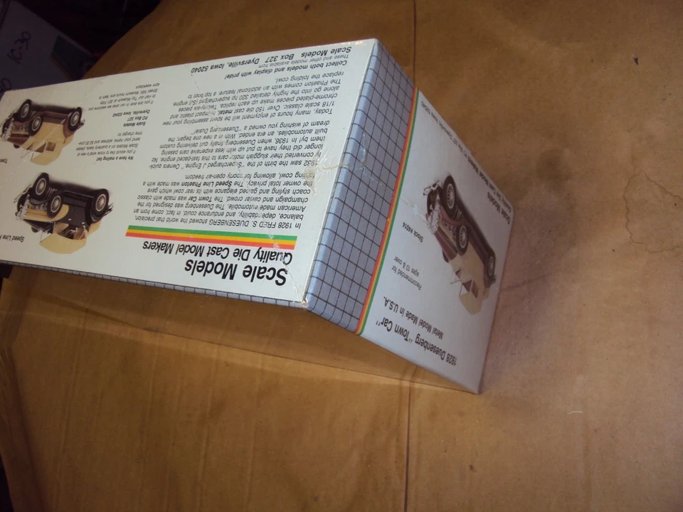 Scale Models 1928 Duesenberg "Town Car" 1/18 Scale Model Kit (4014) Sealed - Image 4 of 4