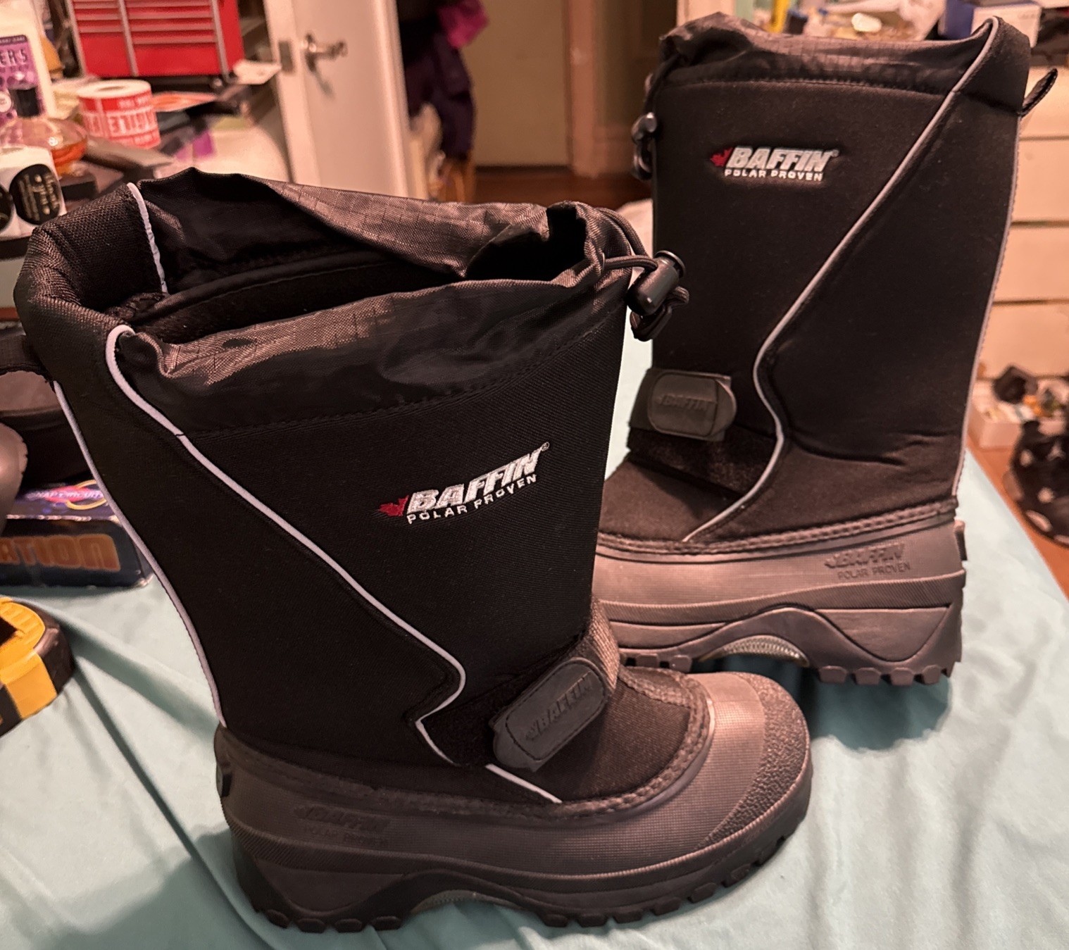 's Boots Sz 11 Black Winter Snow Boots Euc