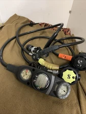 Scuba Pro R380 & G5000 Regulator & Suunto 3 Console Gauge Set Great Shape Lot 