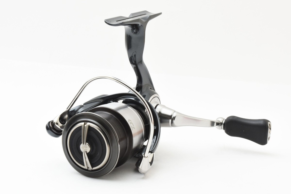 Daiwa 24 Certate FC LT 2000S-P Spinning Reel Mint from JAPAN #2161