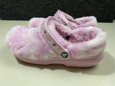 fur lined pink crocs
