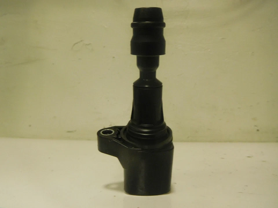 Катушка зажигания 2009 Pontiac G5 12578224 2,2 л 4 цилиндра - Изображение 3 из 4