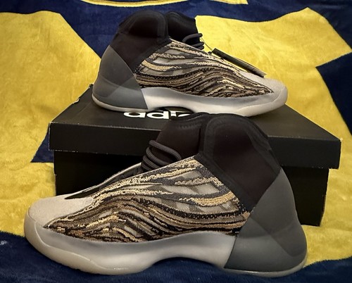 New Adidas Yeezy QNTM Amber Tint Black Grey GX1331 Mens Size 8.5